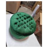 Christopher Knight Tufted ottoman 21d x14t