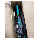 Schwinn High Timber Youth/Adult Mountain Bike, Steel Frame, 24-Inch Wheels, 21-Speed, Teal