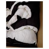 Beckham Hotel Collection - Goose Down Alternative Reversible Comforter - All Season - Premium Quality Luxury Comforter - King/Cal King - Brown/Cream