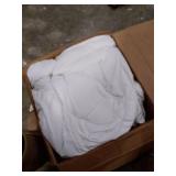 EASELAND All Season California King Soft Quilted Down Alternative Comforter Reversible Duvet Insert with Corner Tabs,Winter Summer Warm Fluffy,White,96x104 inches