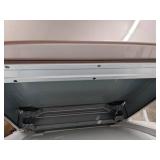 Samsung 27" Riser(WE272NC/A3)