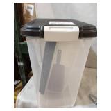 2 PER FOOD STORAGE CONTAINERS W/ LOCK LID & WHEELS / SCOOP