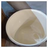 MEDUIM COOKING POT W/ TOP