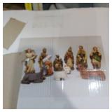 KURT ADLER 6" NATIVITY SET W/ 11 FIGURES