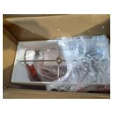 WHITE TABLE LAMP SET OF 1