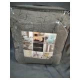 Madison Park Quebec 3-Piece King Quilted Bedspread Set