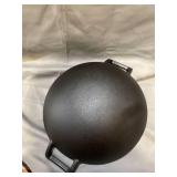 WUWEOT 14" Cast Iron Wok with Handles and Wooden Lid, Pre-Seasoned Nonstick Iron De...