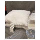 Lot of 17" Pillow Inserts