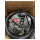 CRAFTSMAN CMXEVBE17250 2.5 gallon 1.75 Peak Hp Wet/Dry Vac, Portable Shop Vacuum with Attachments