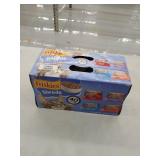 Friskies Wet Cat Food Variety Pack, Shreds Beef, Turkey, Whitefish, and Chicken & Salmon, 5.5 oz. Cans