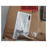 Rubbermaid - 2063704 Rubbermaid Easy Find Vented Lids Food Storage Containers, Racer Red