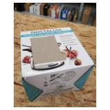 Nostalgia FPS200 6-Cup Stainless Steel Electric Fondue Pot with Temperature Control, 6 Color-Coded Forks and Removable Pot USED