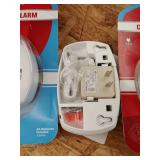 FIRST ALERT Dual-Power Plug-In Carbon Monoxide Detector with Battery Backup and Digital Display, 3-Pack, CO615