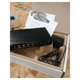 NETGEAR GS308 - Switch - unmanaged - 8 x 10/100/1000 - desktop, wall-mountable