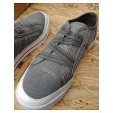 Kr Cali Ladies Grey Size 7.5