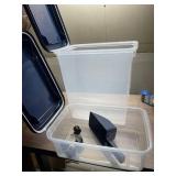 IRIS Airtight Pet Food Container & Scoop Combo, Navy Blue - small container only