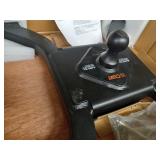 CURT 16085 Spyder 5th Wheel to Gooseneck Adapter Hitch, Fits Industry-Standard Rails, 25,000 lbs, 2-5/16-Inch Ball