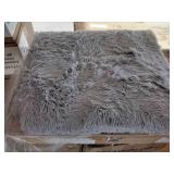 Area Rug w/ Non-slip back8ng