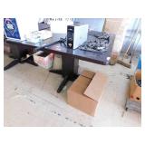 sturdy table - pedestal base