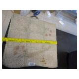 5 pieces of carpet tile