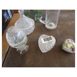 Lot of miscellaneous glass ware