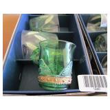 Set of 7 tumblers and 1 green decorative glass
