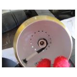 Brushed brass wall lamp