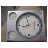 Snap-On wall clock with hygrometer and thermometer