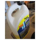 Lot of miscellaneous garage items