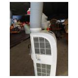 LG Portable air cooler with vent