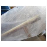 Lot - miscellaneous cabinet hardware