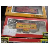 Lot - Assorted HO scale train cars