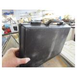 Plastic tool carrying case