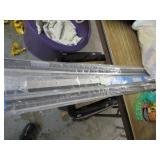 Lot - Miscellaneous items : personal fan, grill paint, massager roller, 3 door sweeps