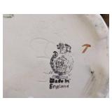 Large England strasburg ware mantel vase 13" T