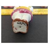 (4) Japan figurines