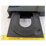 Samsung Blu-ray disc player BD-C5500 w/remote