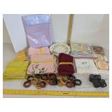 Napkins holders, napkins & tablecloth