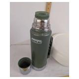 Stanley Aladdin Thermos & Aladdin tempreserve insulated round hot or cold food carrier.