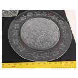 (3) Glass clear plates & round serving tray