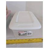 (6) Small plastic containers