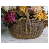 Wicker basket w/faux flowers