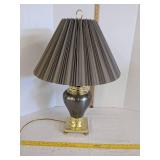 Silver/gold table lamp
