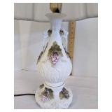 Ceramic decorative table lamp