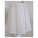 Ceramic decorative table lamp