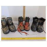 (3) 8 1/2 Boots