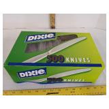 Dixie plastic knives