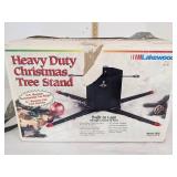 Lakewood heavy duty Christmas tree stand