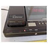 Emerson TR-11 FM.AM radio clock telephone