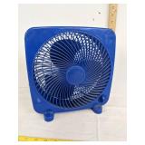 Massey small table fan